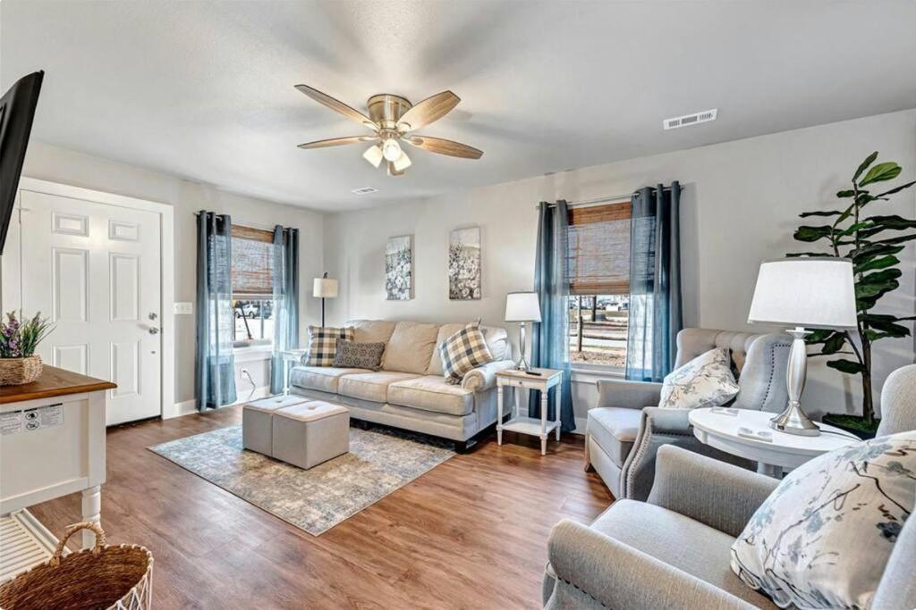House Of Charm! Bike Trails & New Walmart Hq Vila Bentonville Exterior foto